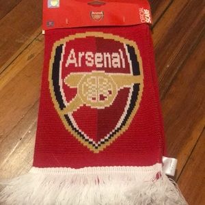 New: Arsenal scarf